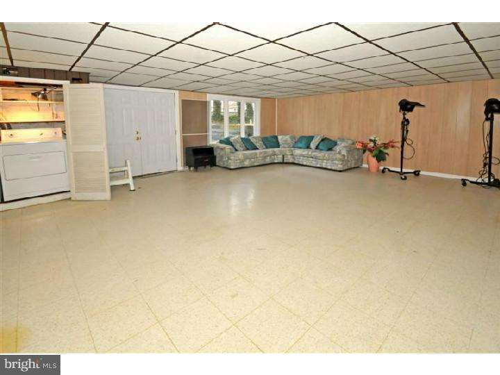 813 Orlando Road Cherry Hill, NJ 08034 - Photo 20 of 24 Great Room