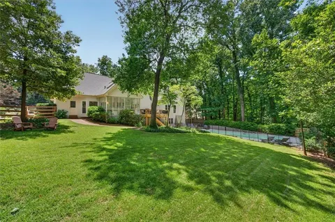 $939,000 | 125 Lazy Laurel Chase, Roswell, GA 30076