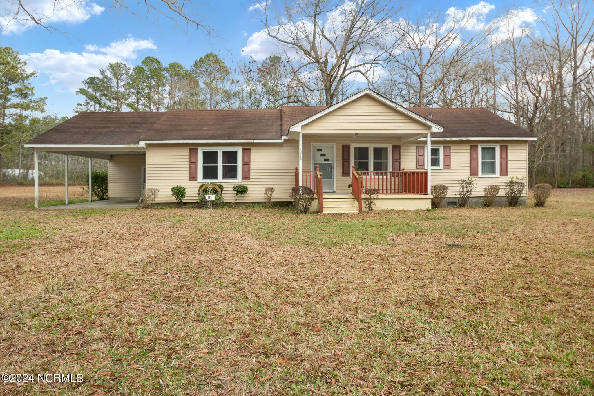 1989 Cobb Road Kinston, NC 28501 - Photo 1 of 26 ext (1)