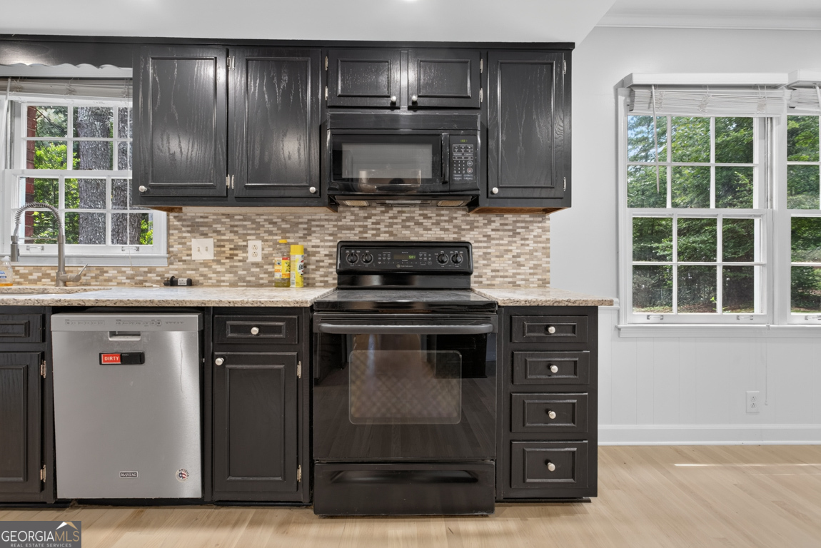4854 Springfield Drive Dunwoody, GA 30338 - Photo 19 of 64