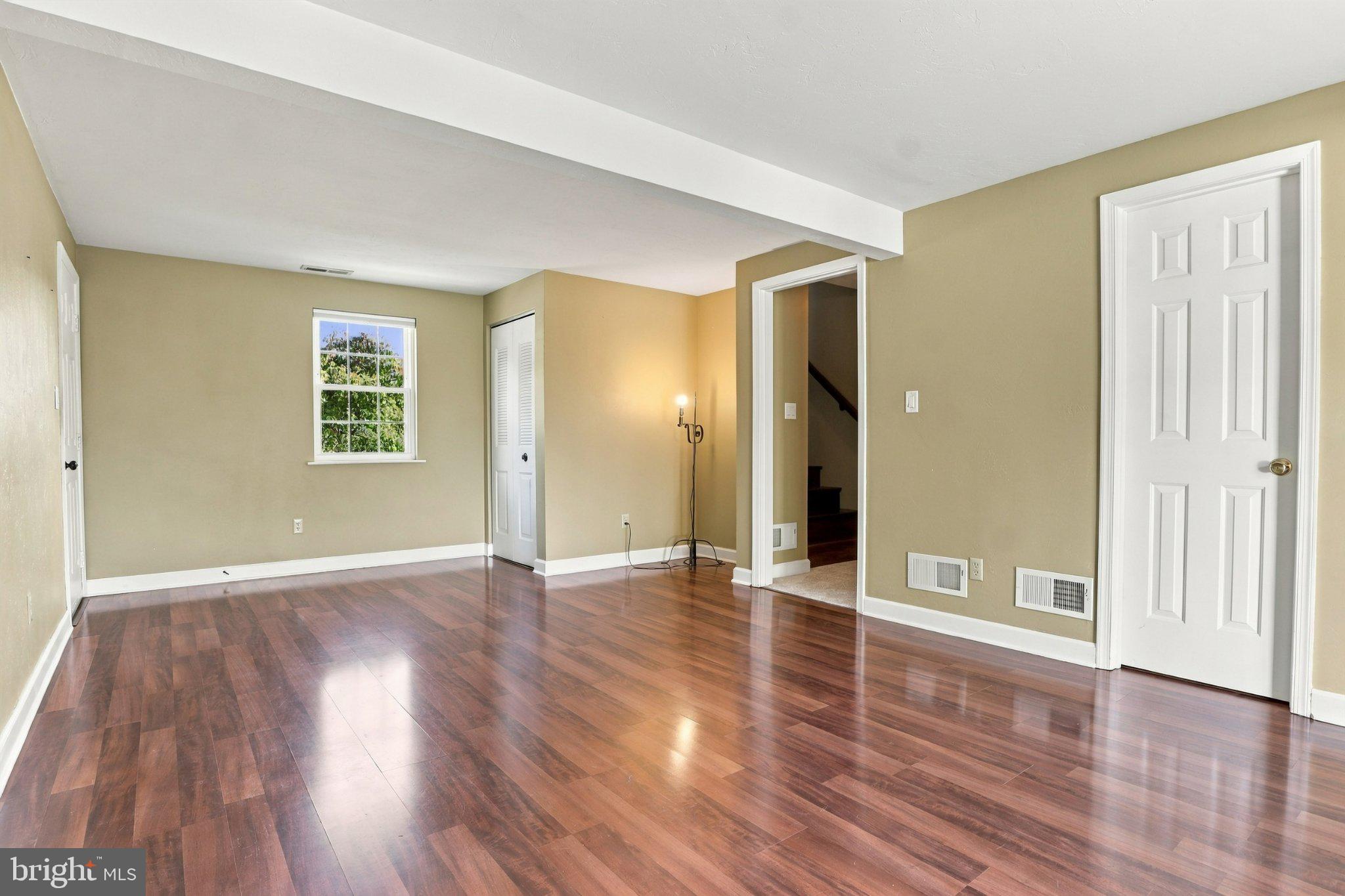 2343 Heather Road York, PA 17408 - Photo 31 of 61 family room