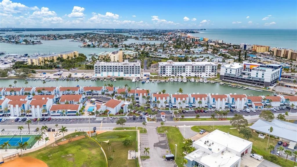 260 Medallion Boulevard, Unit F Madeira Beach, FL 33708 - Photo 22 of 29