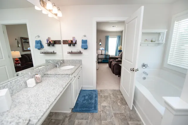 $430,000 | 282 Braselton Street, Duncan, SC 29651