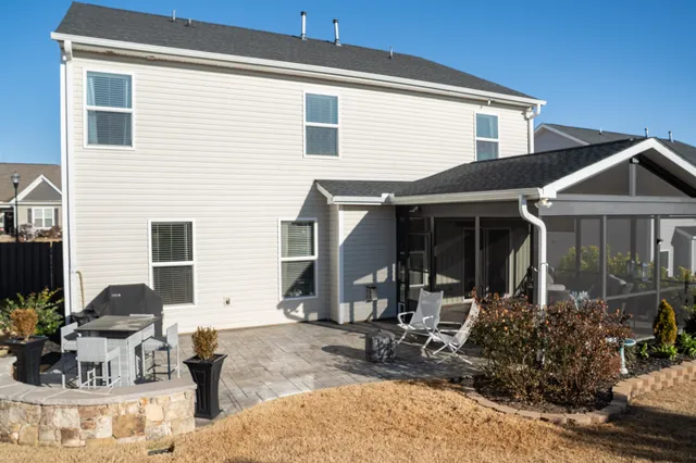 $430,000 | 282 Braselton Street, Duncan, SC 29651