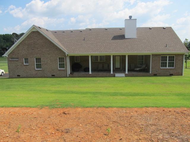 545 Tri Cities Farm Road Winchester, TN 37398 - Photo 10 of 14 View of back of home has lots of privacy and trees