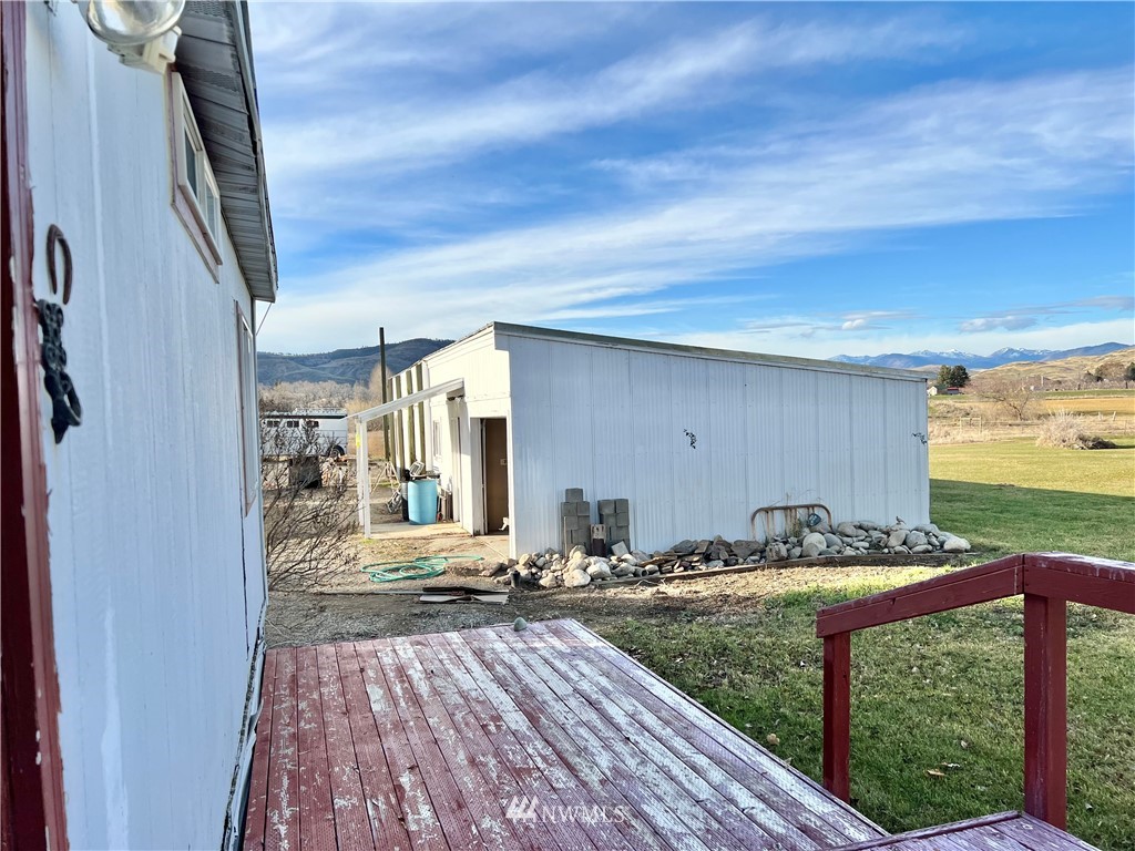 53 Woods Road Omak, WA 98841 - Photo 26 of 40 a view of outdoor space with seating area