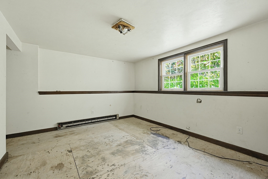 59 Borkum Road Spencer, MA 01562 - Photo 21 of 35 Gallery Image 21