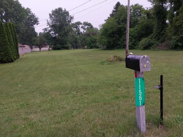 $25,000 | 11560 South Dixie Highway, Erie, MI 48133