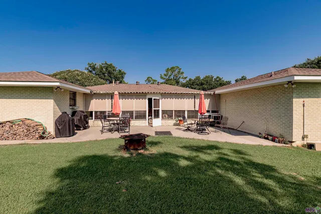 $579,000 | 8784 Island Road, Ventress, LA 70783