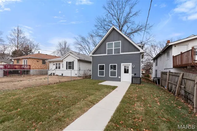$235,000 | 3910 Walsh Street, St. Louis, MO 63116