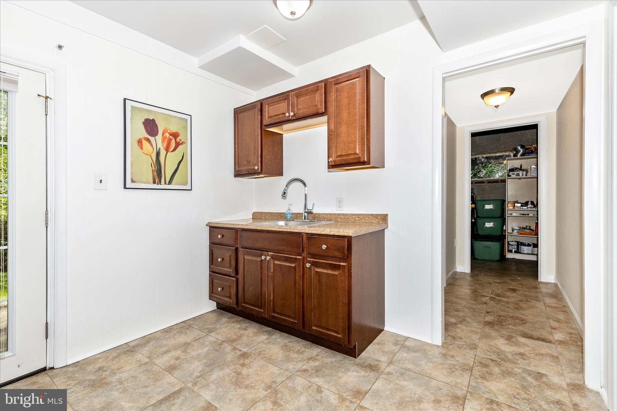 7946 Helmart Drive Laurel, MD 20723 - Photo 39 of 50 Lower level kitchenette