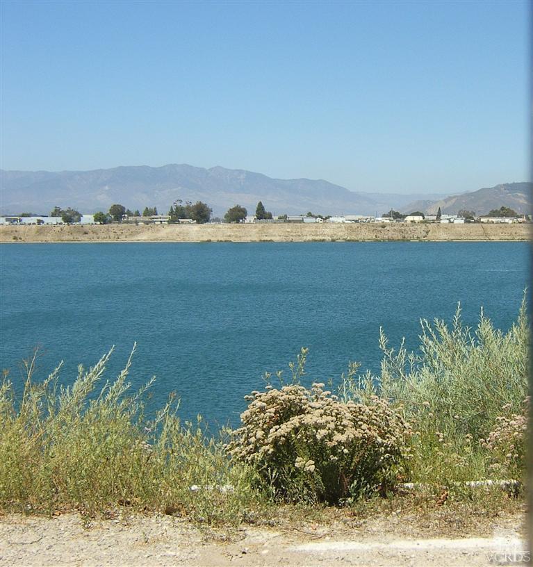 359 Lakeview Court Oxnard, CA 93036 - Photo 11 of 15 Additional Photo