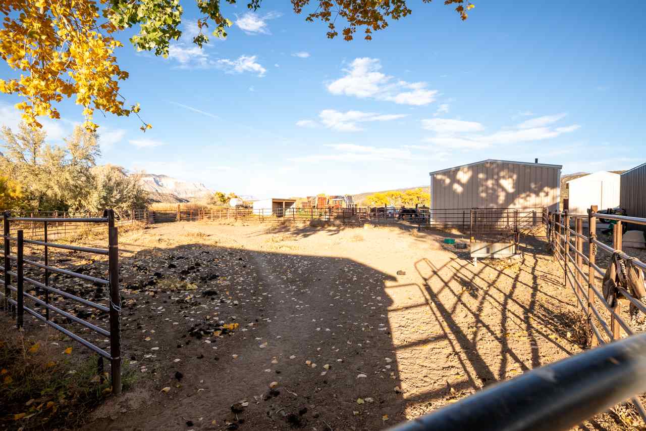 4556 W Road De Beque, CO 81630 - Photo 18 of 37 Gallery Image 18
