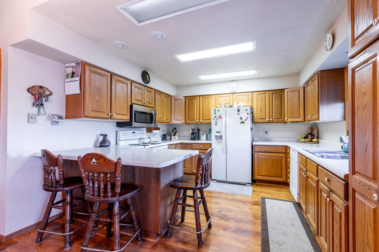 4556 W Road De Beque, CO 81630 - Photo 4 of 37 Gallery Image 4
