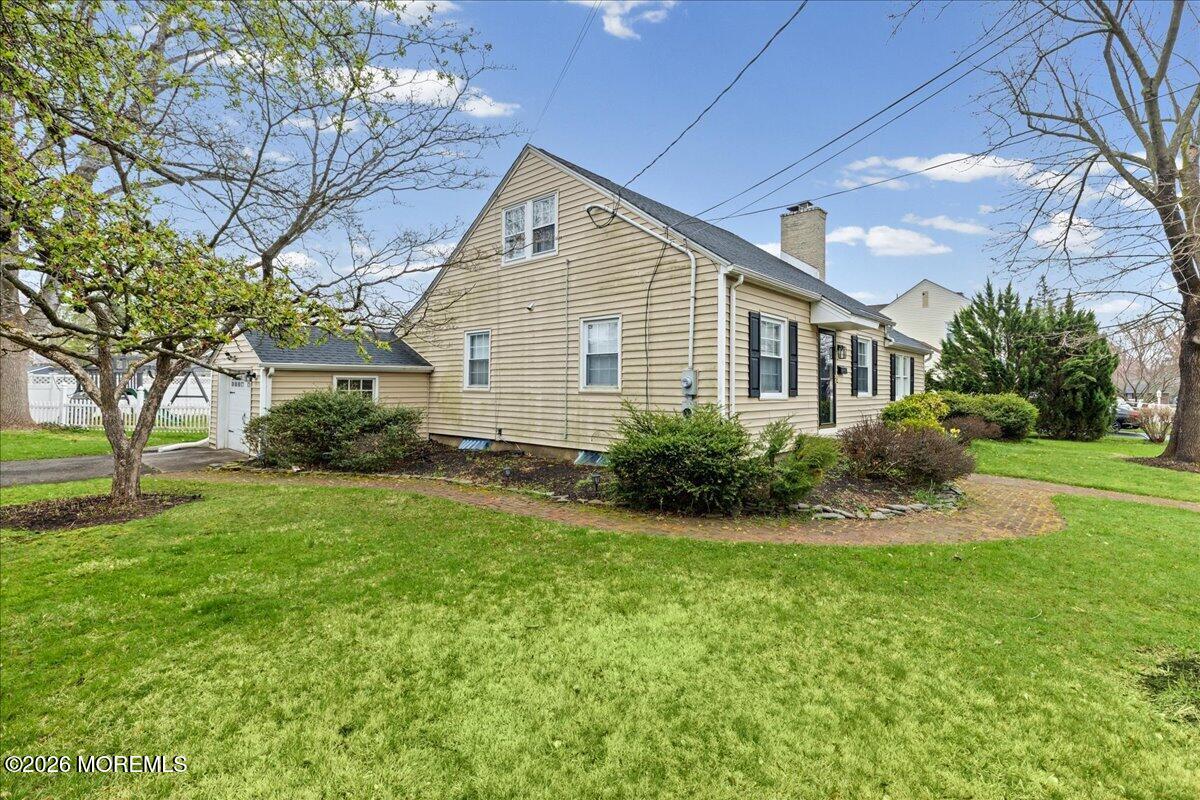 20 Weldon Road Matawan, NJ 07747 - Photo 3 of 42 03-Weldon_Rd-003