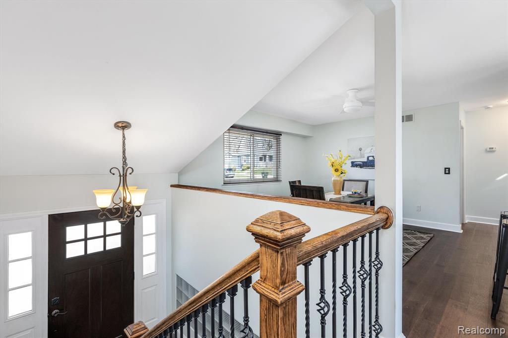 3645 Dearborn Avenue Rochester Hills, MI 48309 - Photo 6 of 29