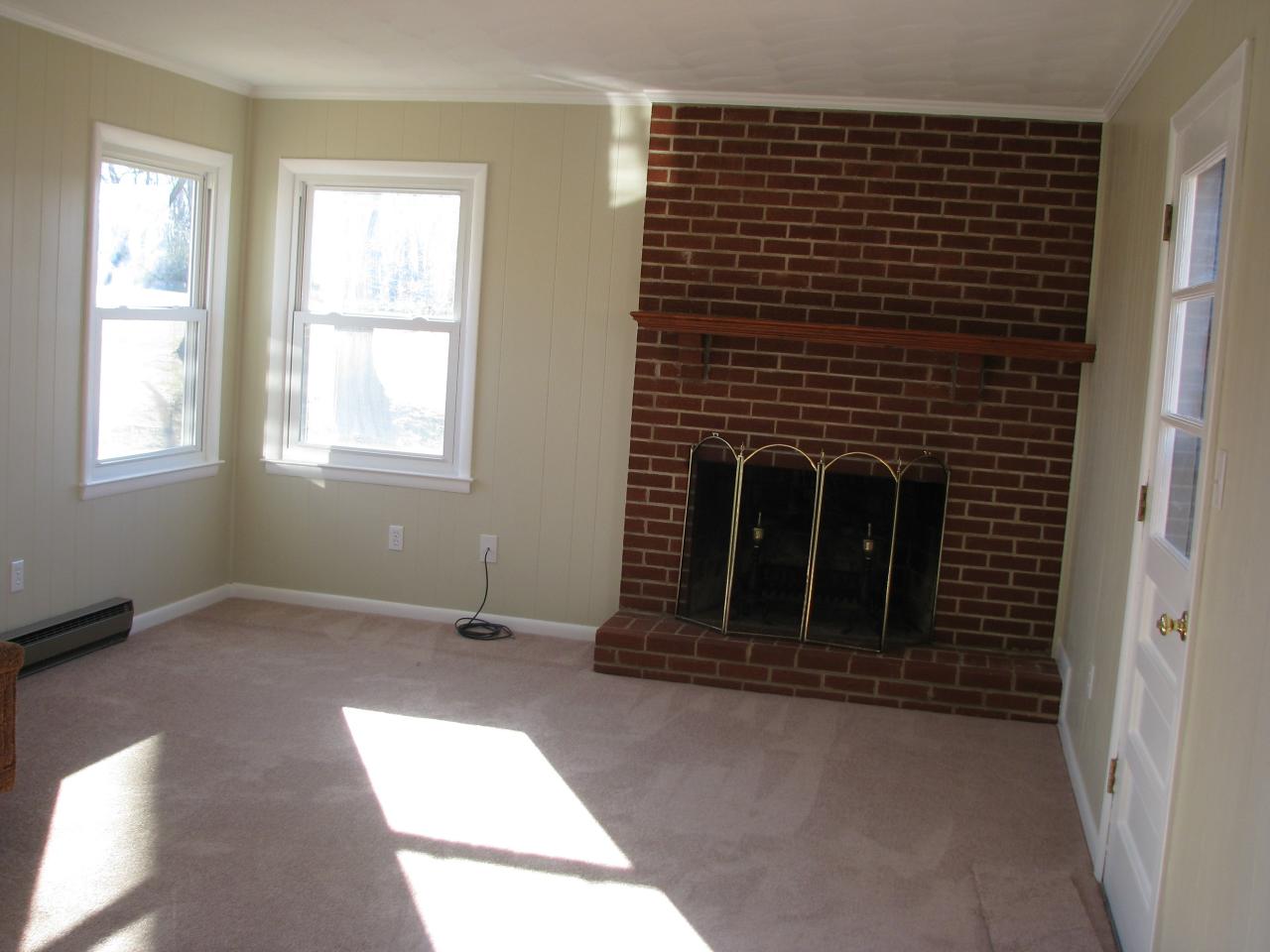 5518 Littleton Road Roanoke, VA 24012 - Photo 6 of 7 fireplace