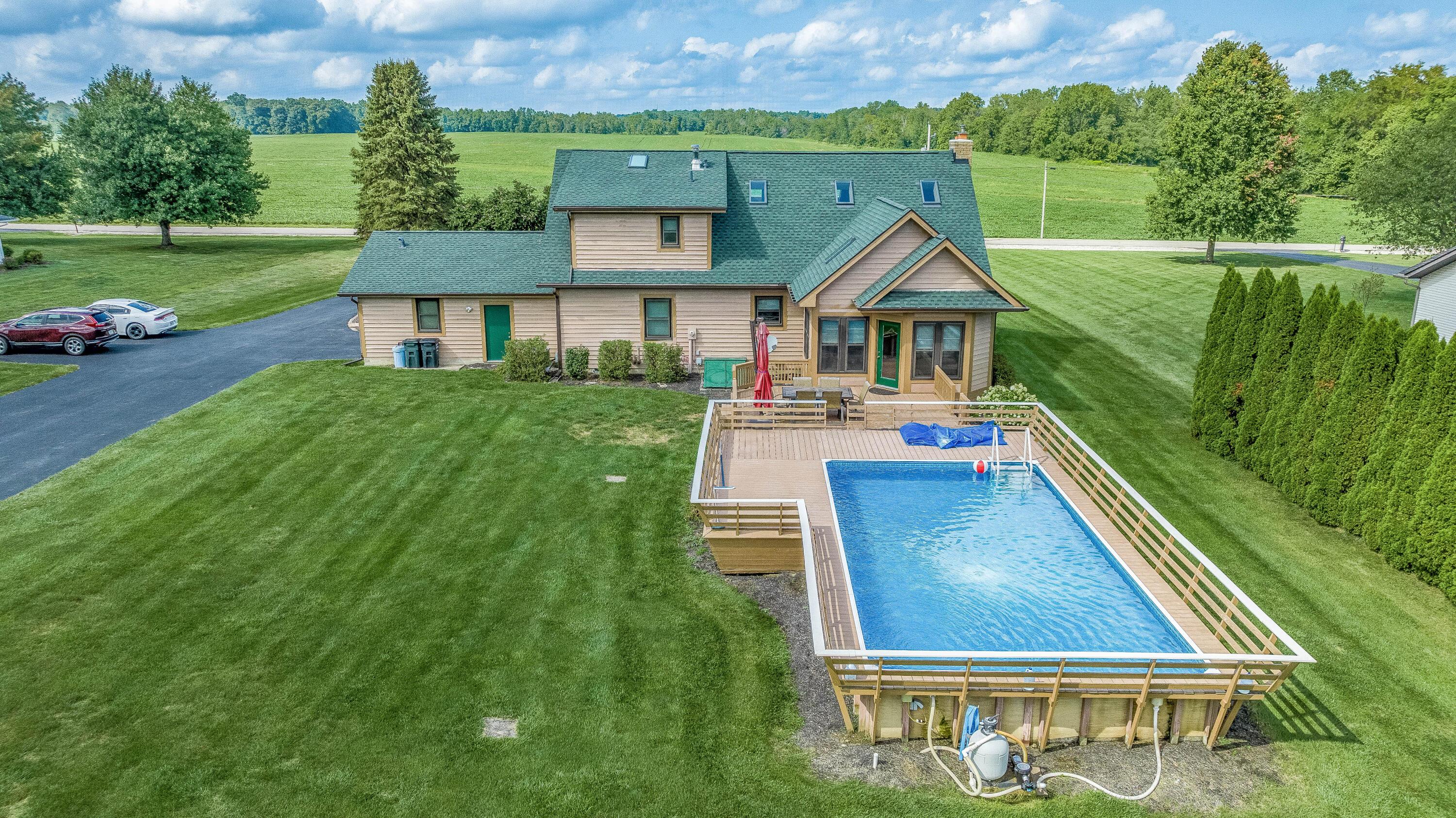 4917 Refugee Road Southwest Hebron, OH 43025 - Photo 29 of 37 4917 Refugee Rd Drone-10