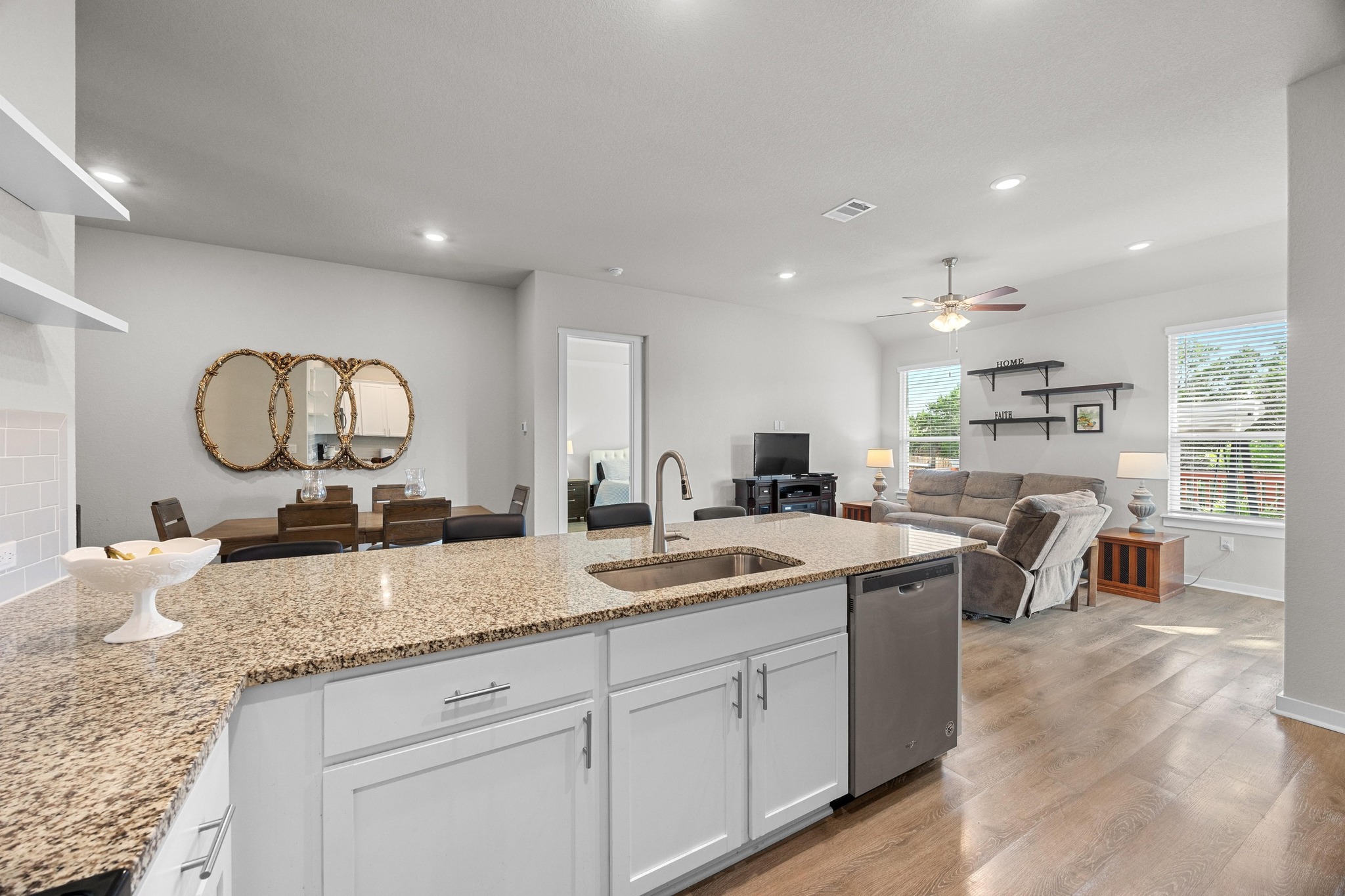 401 Peace Pipe Way Georgetown, TX 78628 - Photo 13 of 37