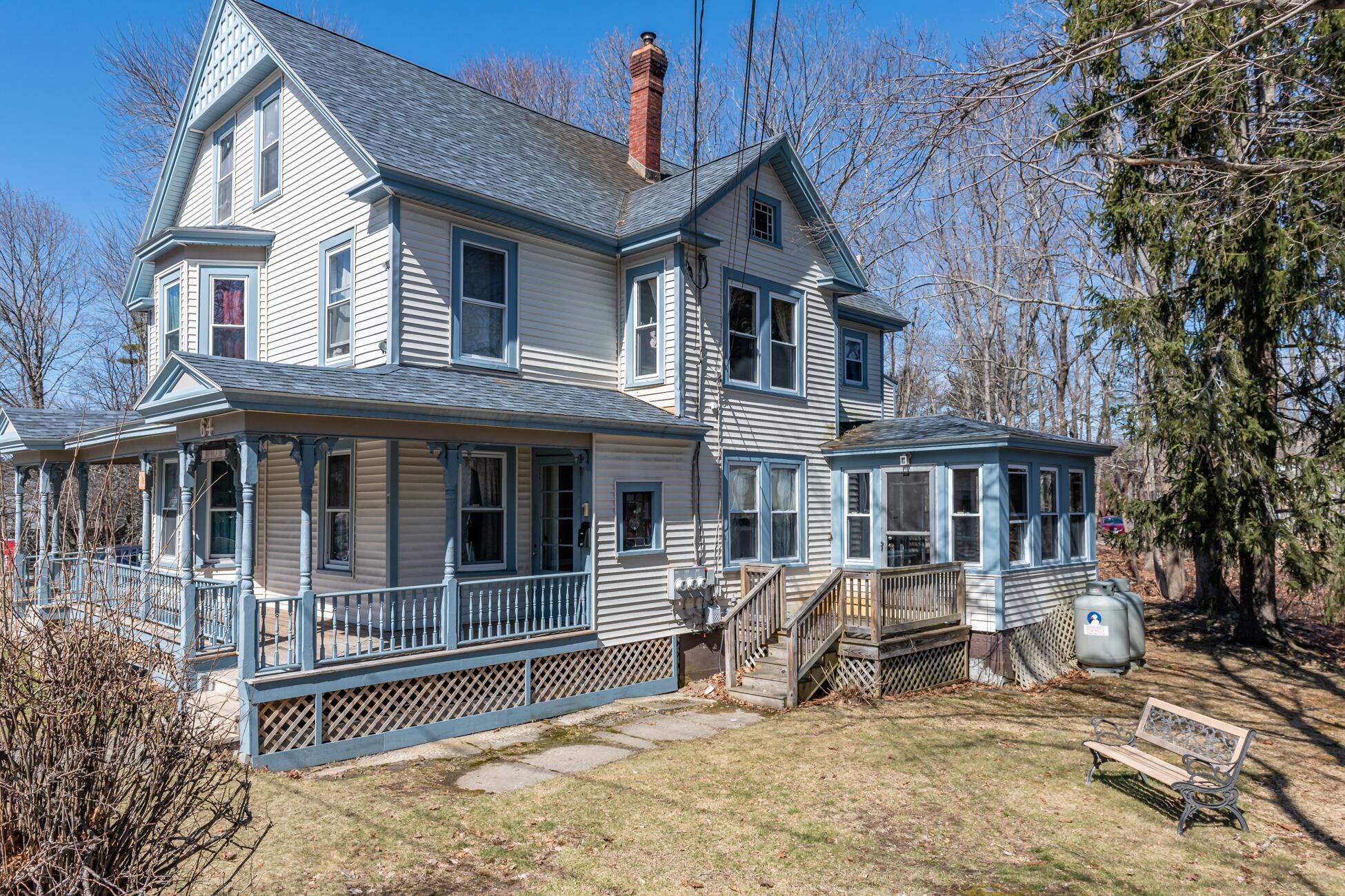 64 Cumberland Street Brunswick, ME 04011 - Photo 5 of 42 DSC_9557