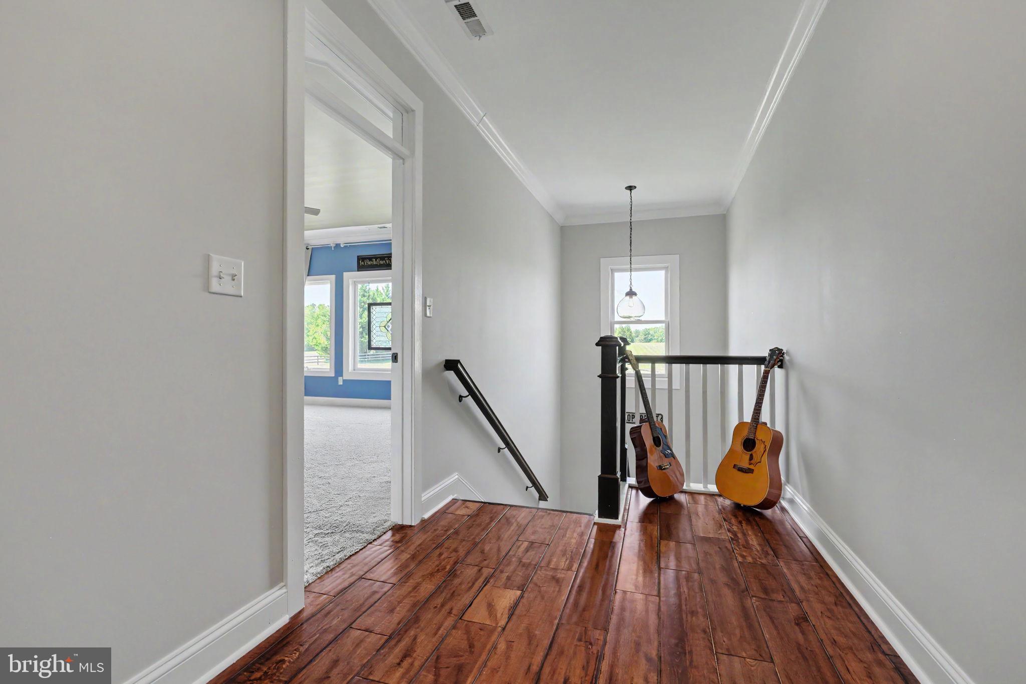 16081 Purcellville Road Purcellville, VA 20132 - Photo 65 of 117 Upper Level