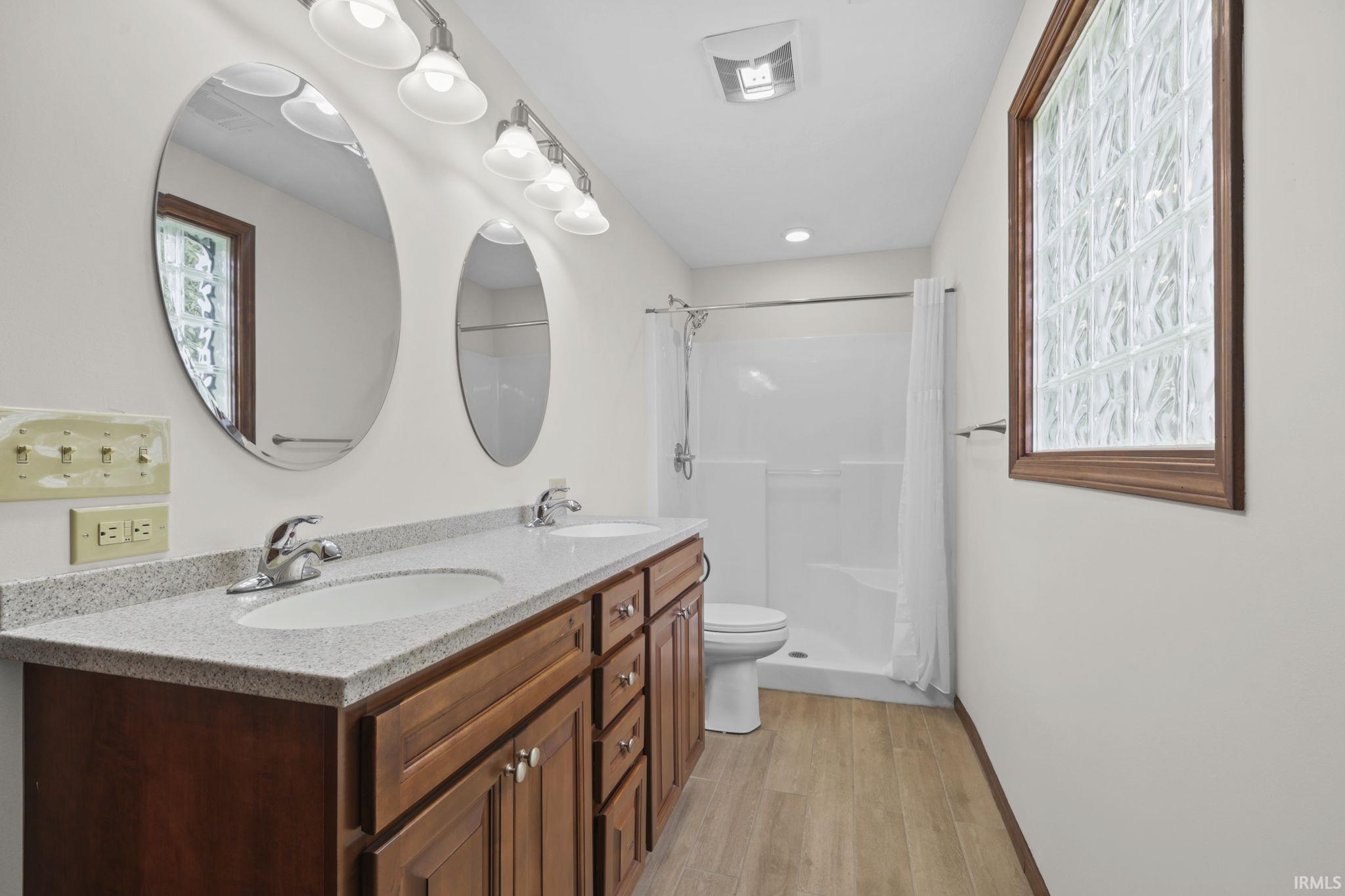 6227 West Taylor Road Muncie, IN 47304 - Photo 20 of 38 Gallery Image 20