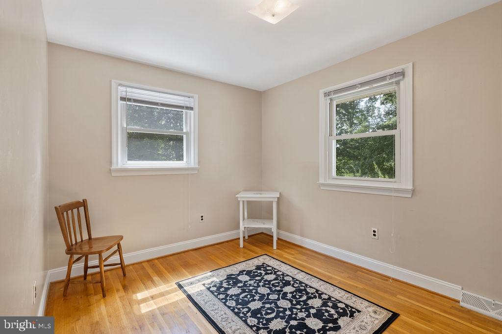 8037 Gambrill Park Road Frederick, MD 21702 - Photo 33 of 45