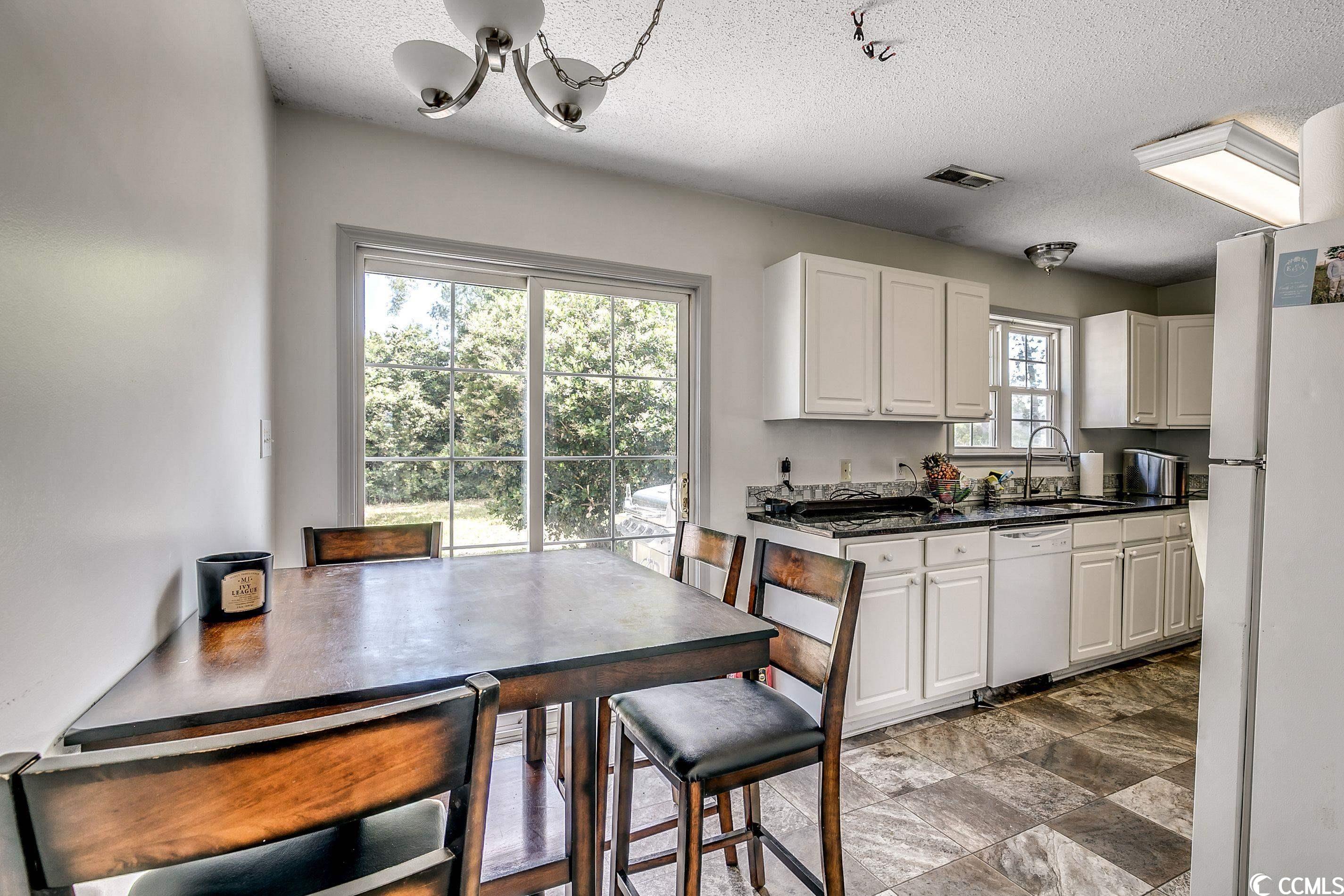 109 Furman Circle Conway, SC 29526 - Photo 10 of 30