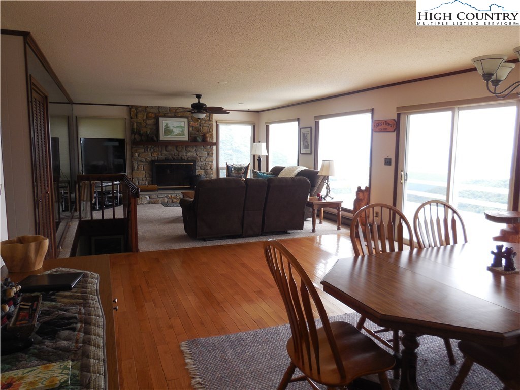 441 Skiview Road Seven Devils, NC 28604 - Photo 6 of 26 Gallery Image 6