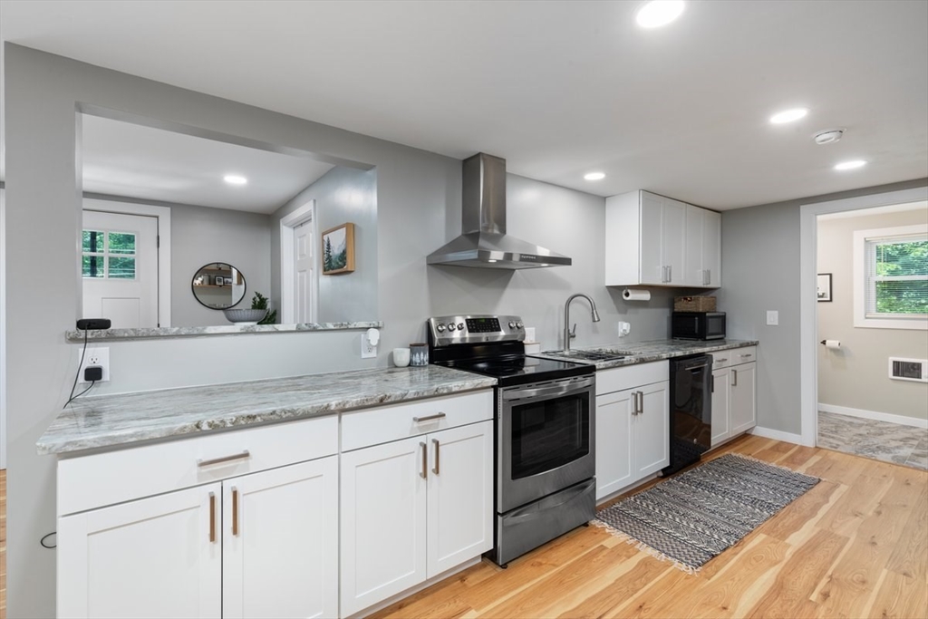 17 Ferndale Road Raymond, NH 03077 - Photo 16 of 29 Gallery Image 16