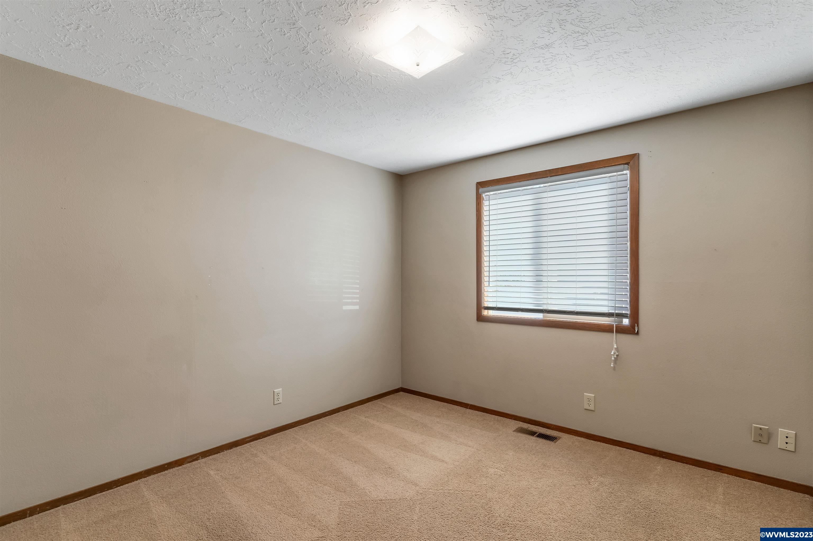 205 Northwest 5th Street Sublimity, OR 97385 - Photo 22 of 32 Gallery Image 22