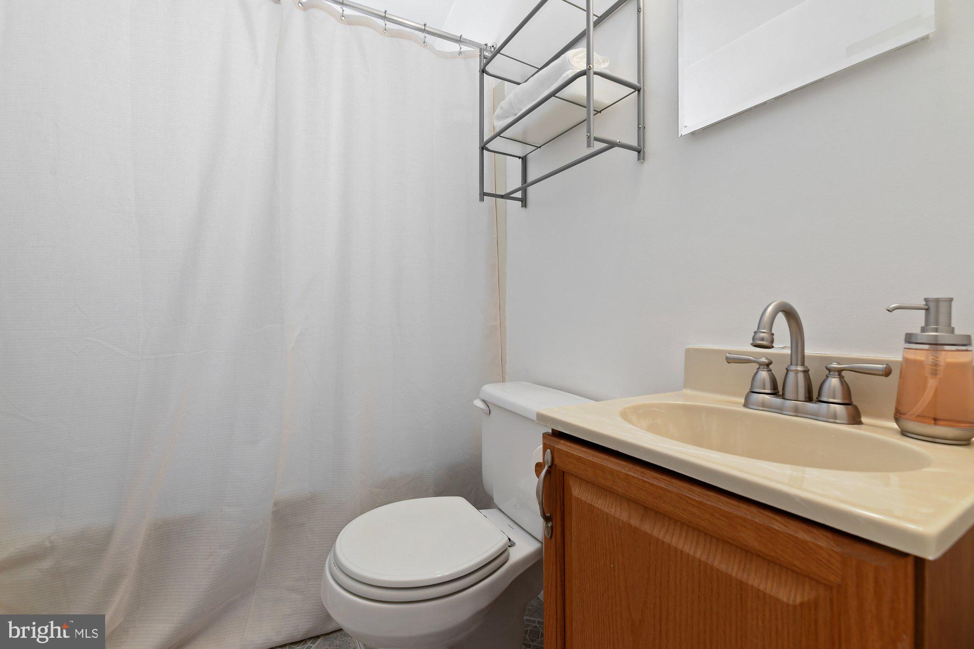 817 Lannerton Road Baltimore, MD 21220 - Photo 16 of 18