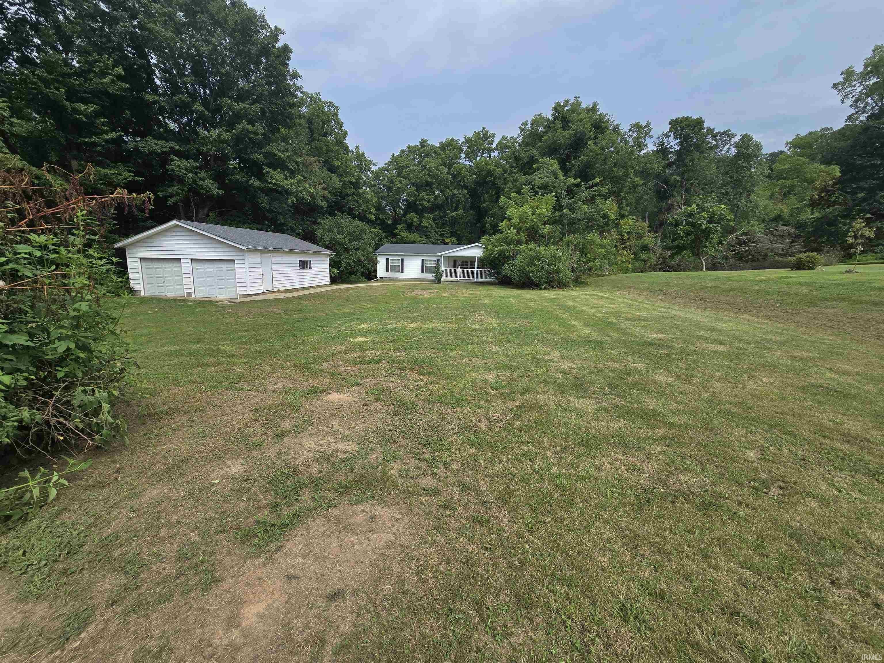 7472 Stogsdill Road Bloomington, IN 47404 - Photo 5 of 24 Gallery Image 5