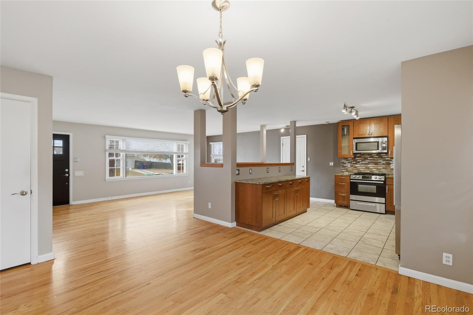 5136 South Washington Street Littleton, CO 80121 - Photo 12 of 37