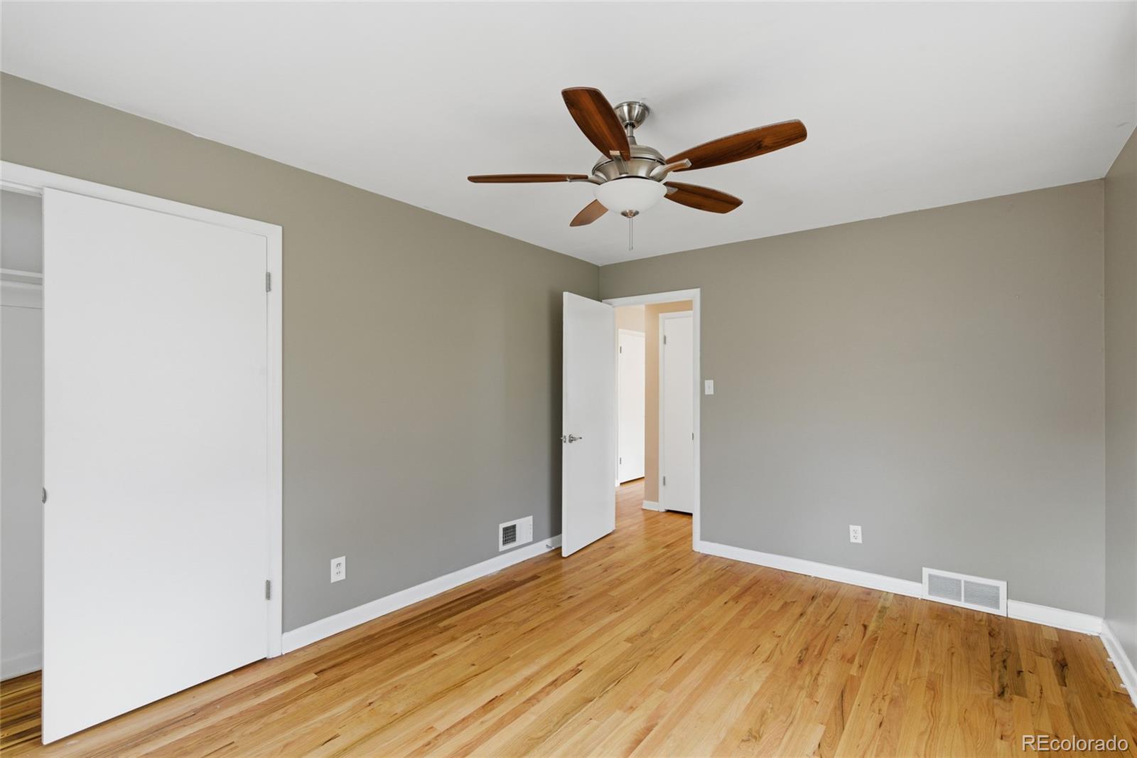 5136 South Washington Street Littleton, CO 80121 - Photo 14 of 37