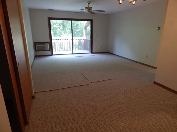 $2,190 | 340 Sunderland Road, Unit 36G, Worcester, MA 01604