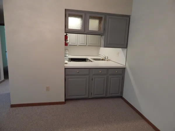 $2,190 | 340 Sunderland Road, Unit 36G, Worcester, MA 01604