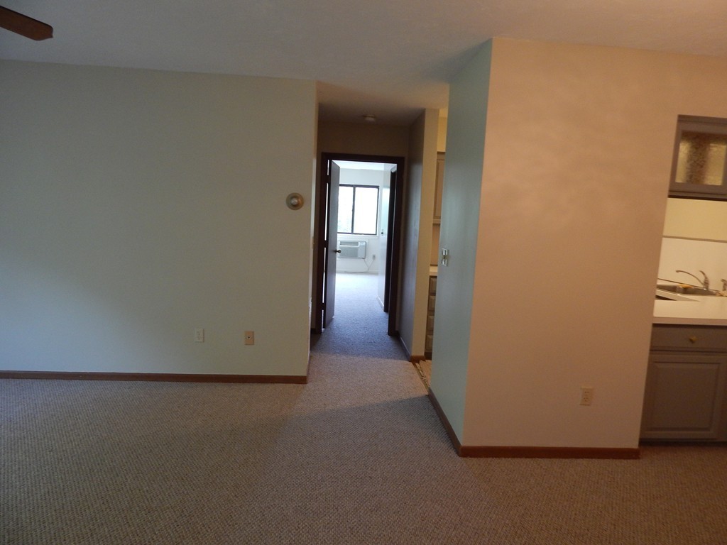 340 Sunderland Road, Unit 36G Worcester, MA 01604 - Photo 5 of 19