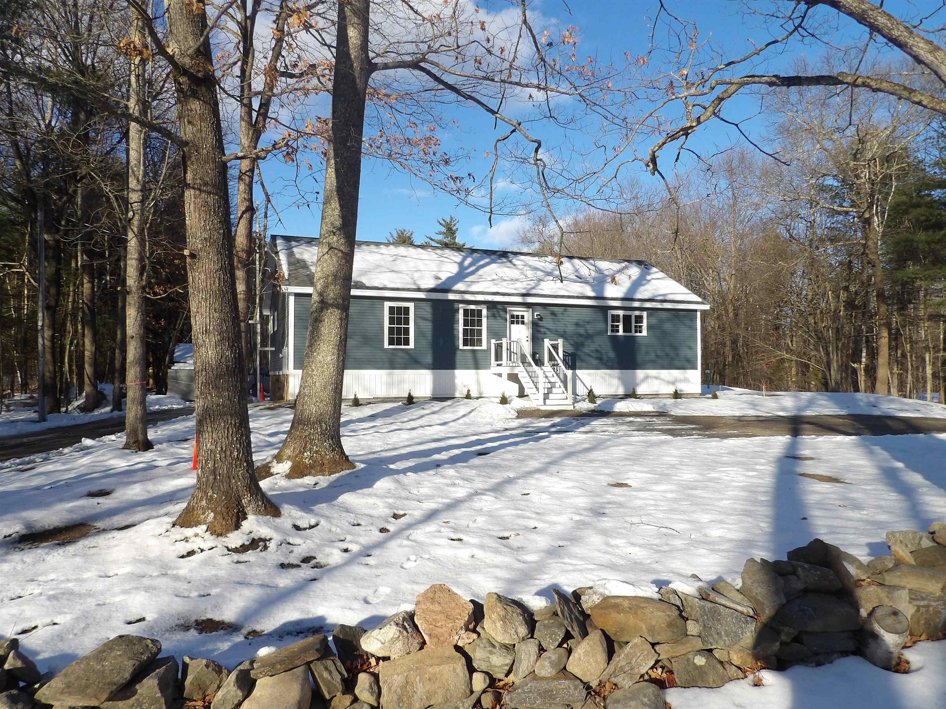 25 Ledge Road Northfield, NH 03276 - Photo 5 of 32