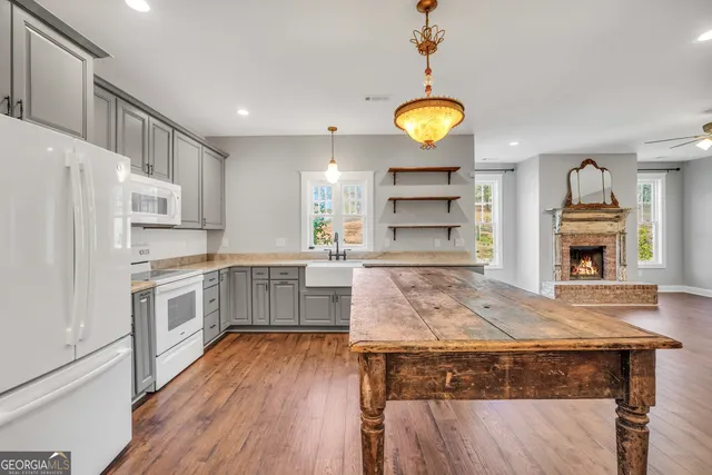 $520,000 | 200 Douglas Creek Road, Flovilla, GA 30216