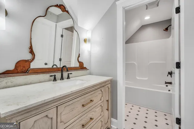 $520,000 | 200 Douglas Creek Road, Flovilla, GA 30216