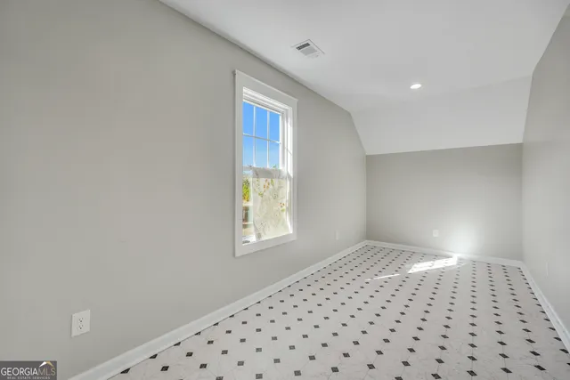 $520,000 | 200 Douglas Creek Road, Flovilla, GA 30216