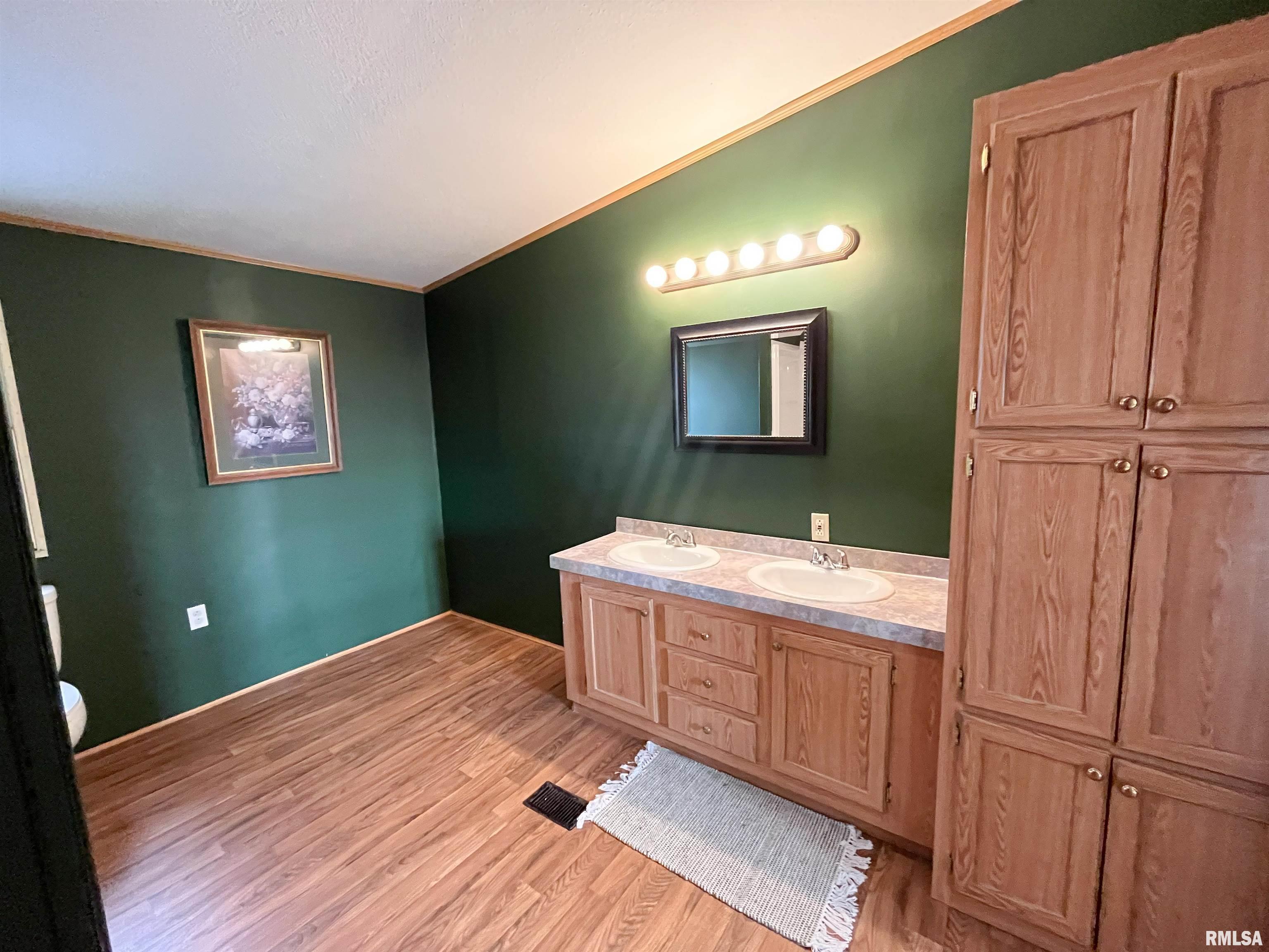21740 North 1400th Road Marietta, IL 61459 - Photo 10 of 18 Gallery Image 10