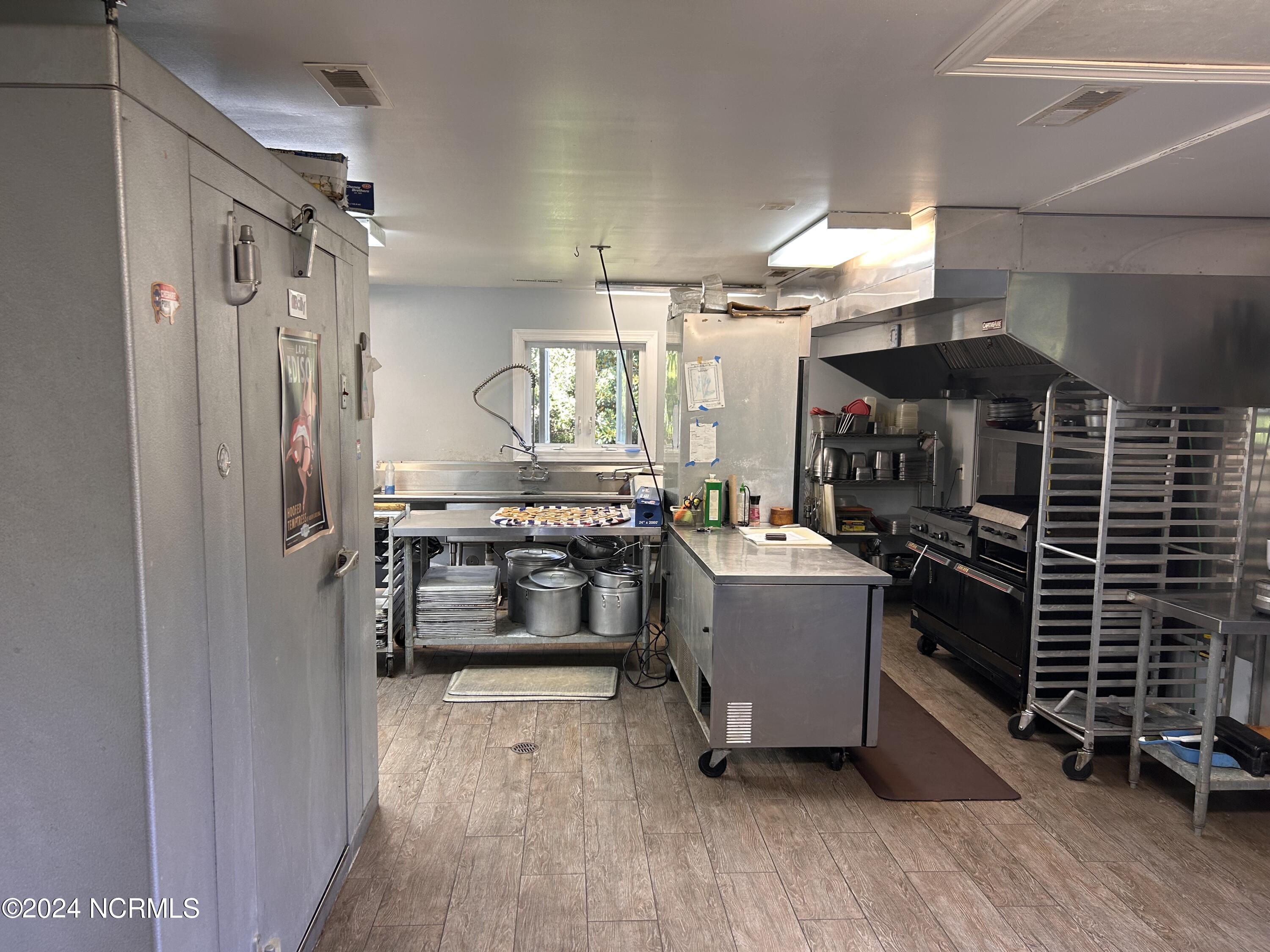 309 Center Drive Hampstead, NC 28443 - Photo 31 of 37 IMG_1513