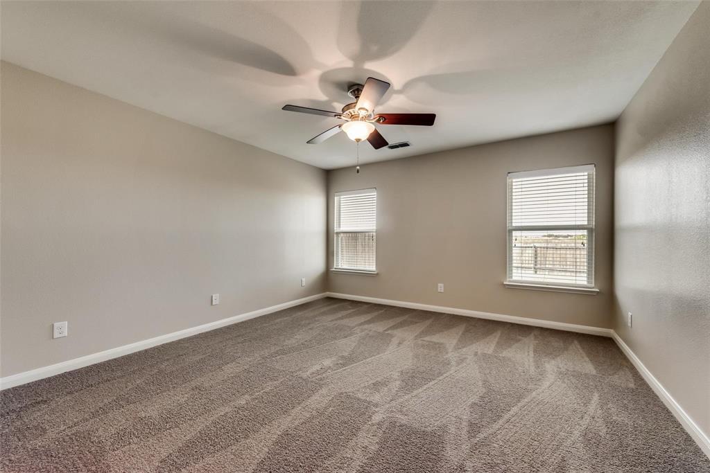 2106 Bluebell Forney, TX 75126 - Photo 11 of 19