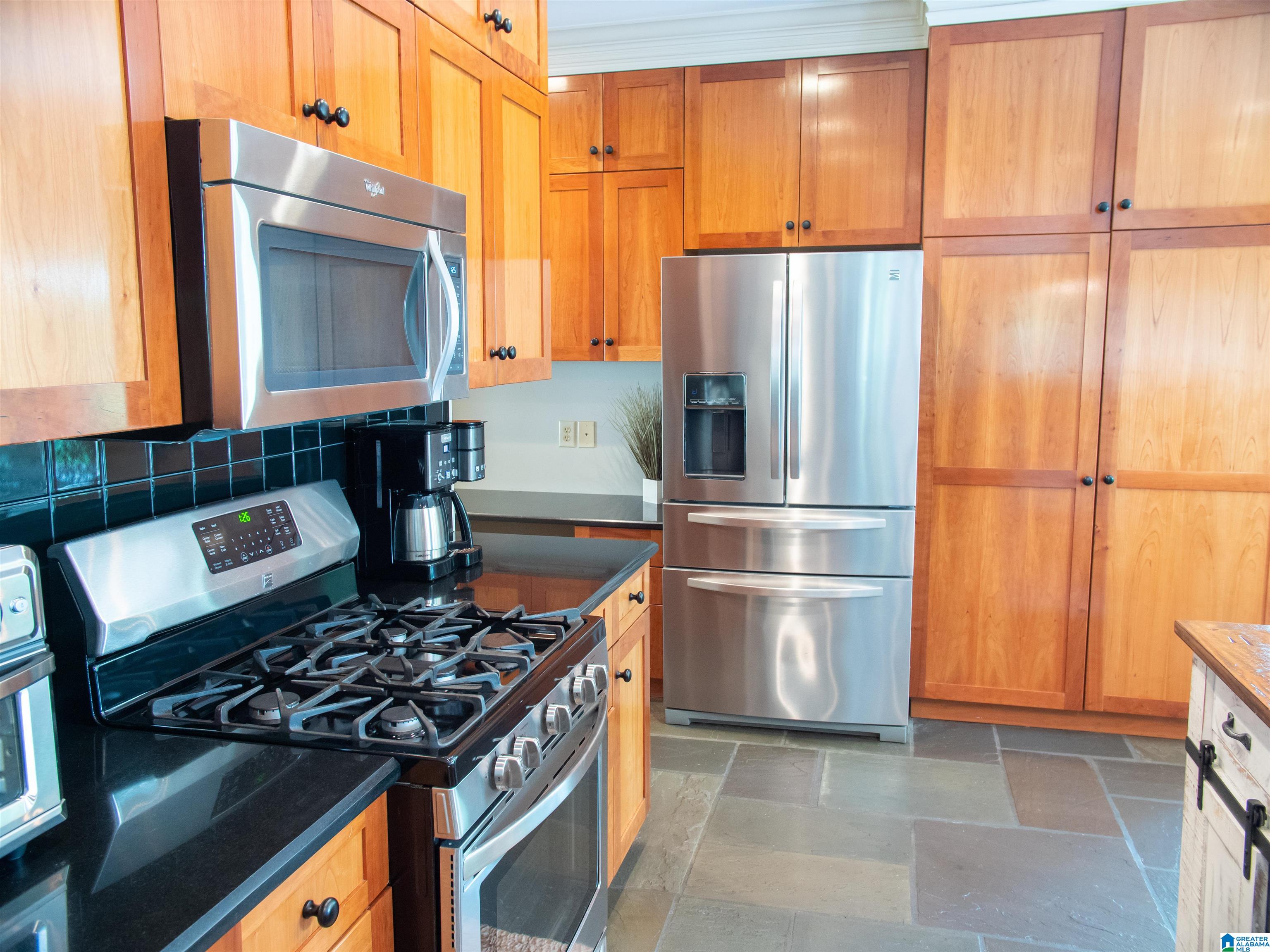 1905 River Woods Road Birmingham, AL 35244 - Photo 6 of 45