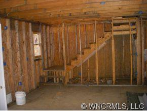 1 Glacier Road, Unit 1 Canton, NC 28716 - Photo 3 of 12 Gallery Image 3
