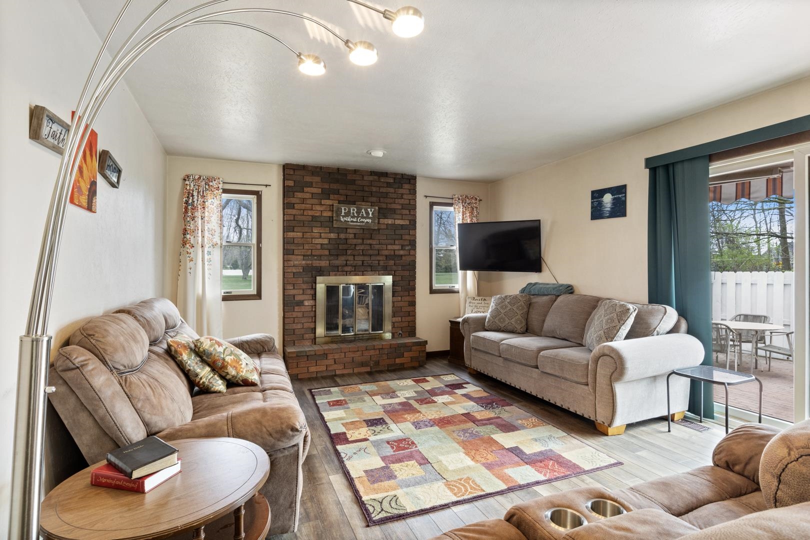 6807 East Cornelius Road Syracuse, IN 46567 - Photo 6 of 36 Gallery Image 6