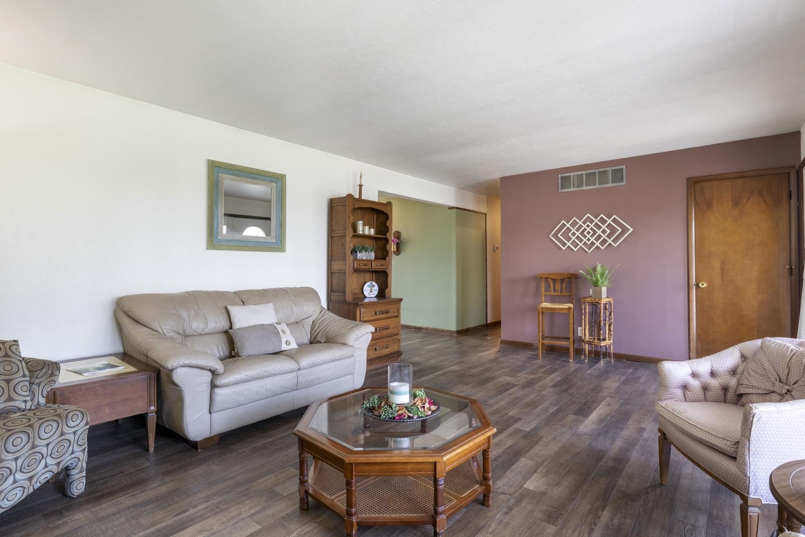 6807 East Cornelius Road Syracuse, IN 46567 - Photo 8 of 36 Gallery Image 8
