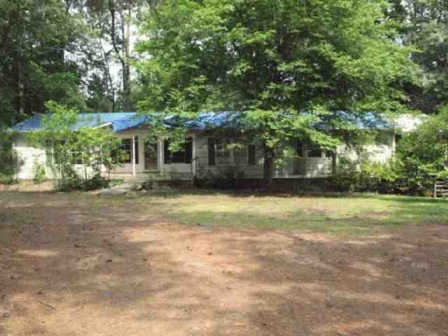 134 Finley Road Belton, SC 29627 - Photo 1 of 10